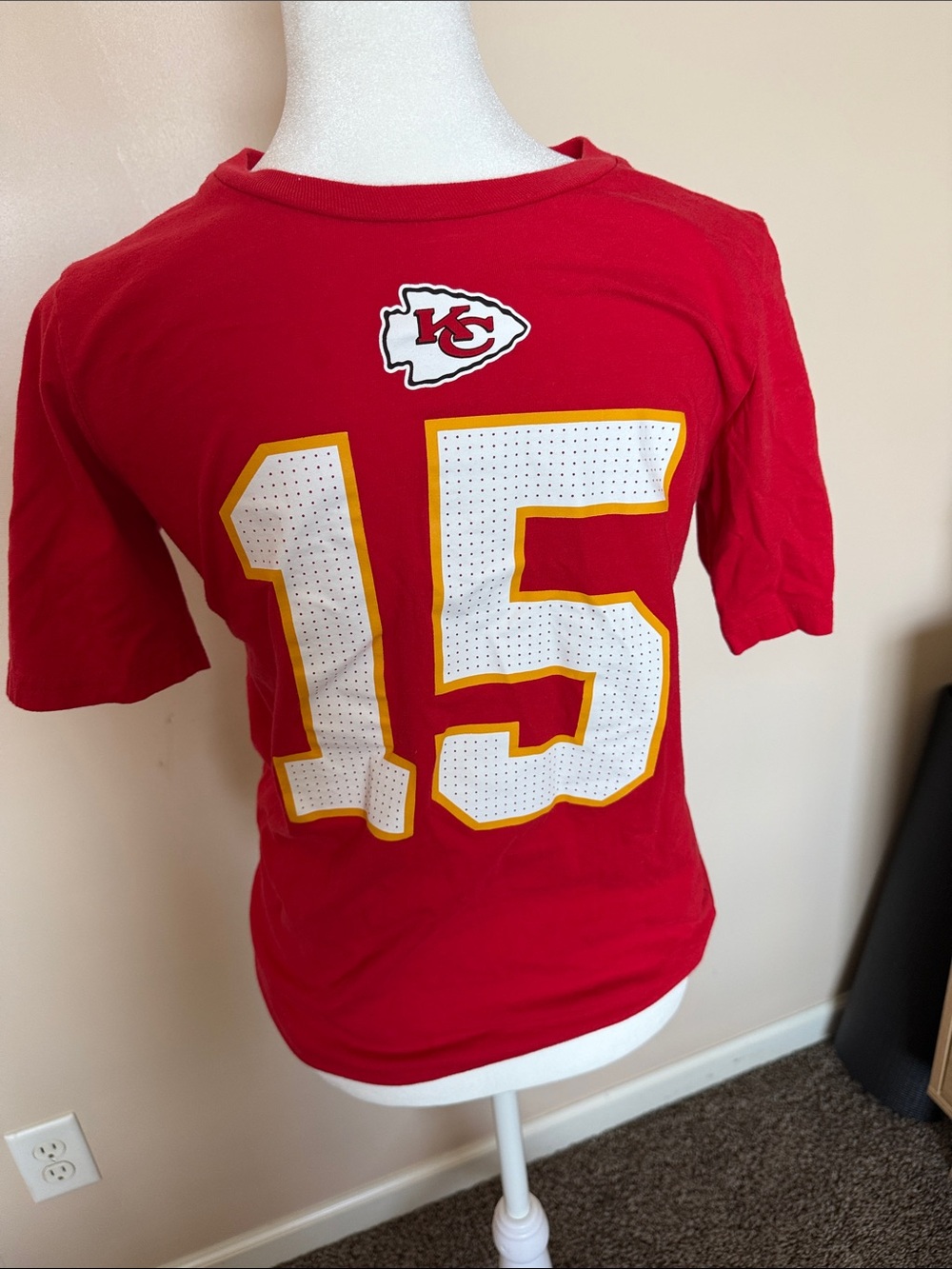 Nike Kansas City Chiefs Patrick Mahomes #15 Youth T-Shirt Red Size L